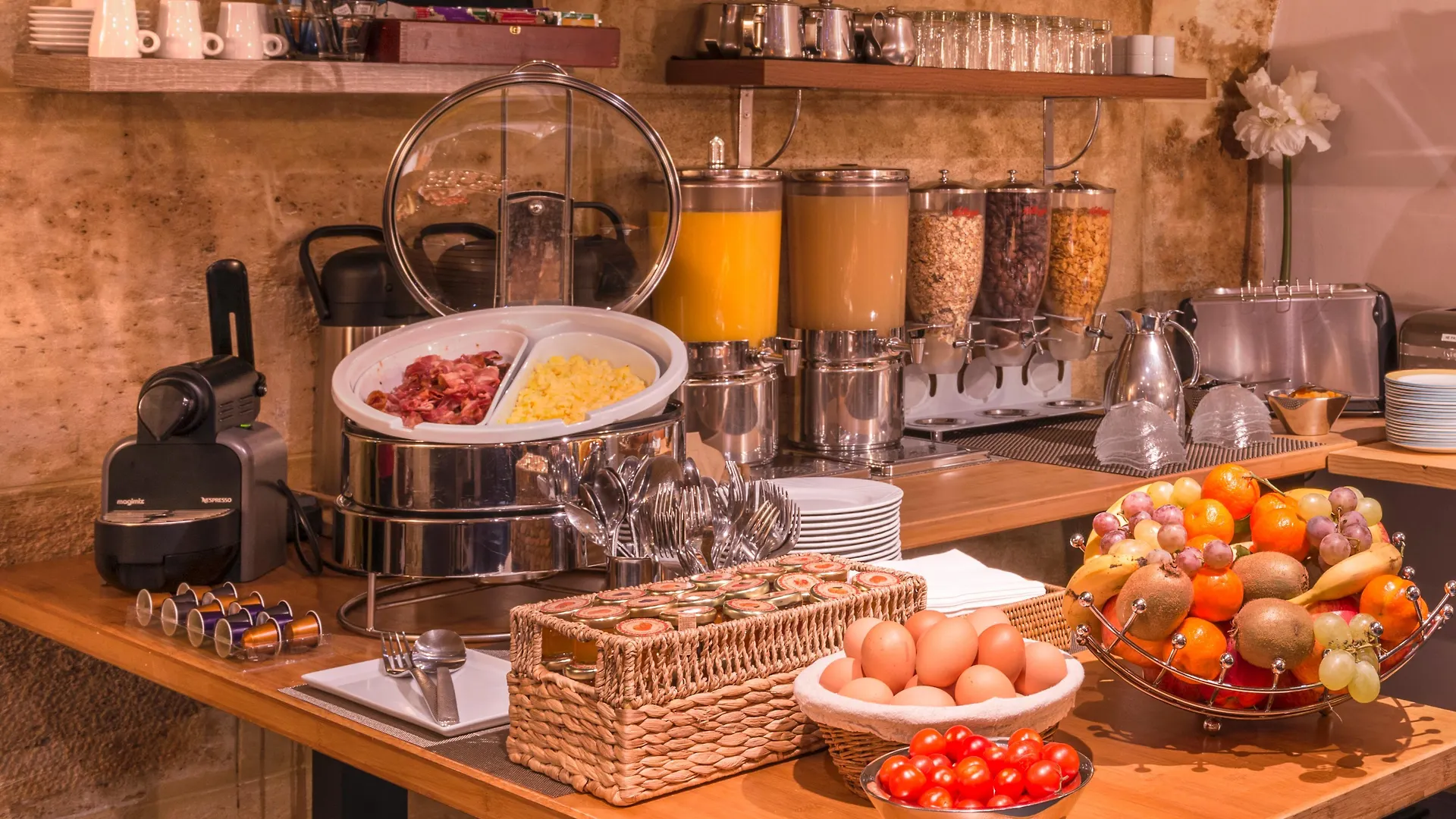 Volney Opera Hotel 3*